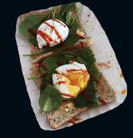 EGGS-SPINACH-01