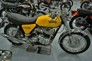750-NORTON-COMMANDO(3)
